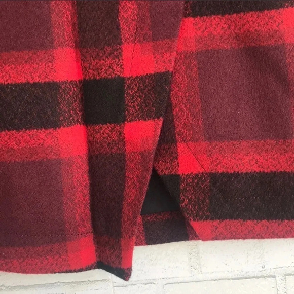 Abercrombie & Fitch Red & Black Plaid Wool Blend Short Mini Skirt Size 0 A&F - Picture 3 of 4